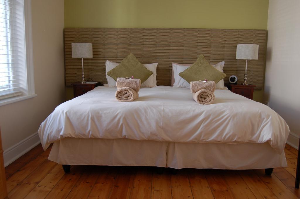ケープタウン Six On Scott Bed & Breakfast エクステリア 写真